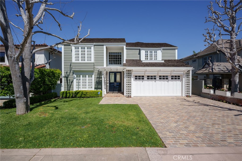 736 Harbor Island Drive