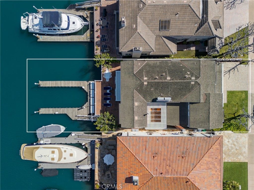 Photo of 736 Harbor Island Drive, Newport Beach, CA 92660 (MLS # NP26054767)