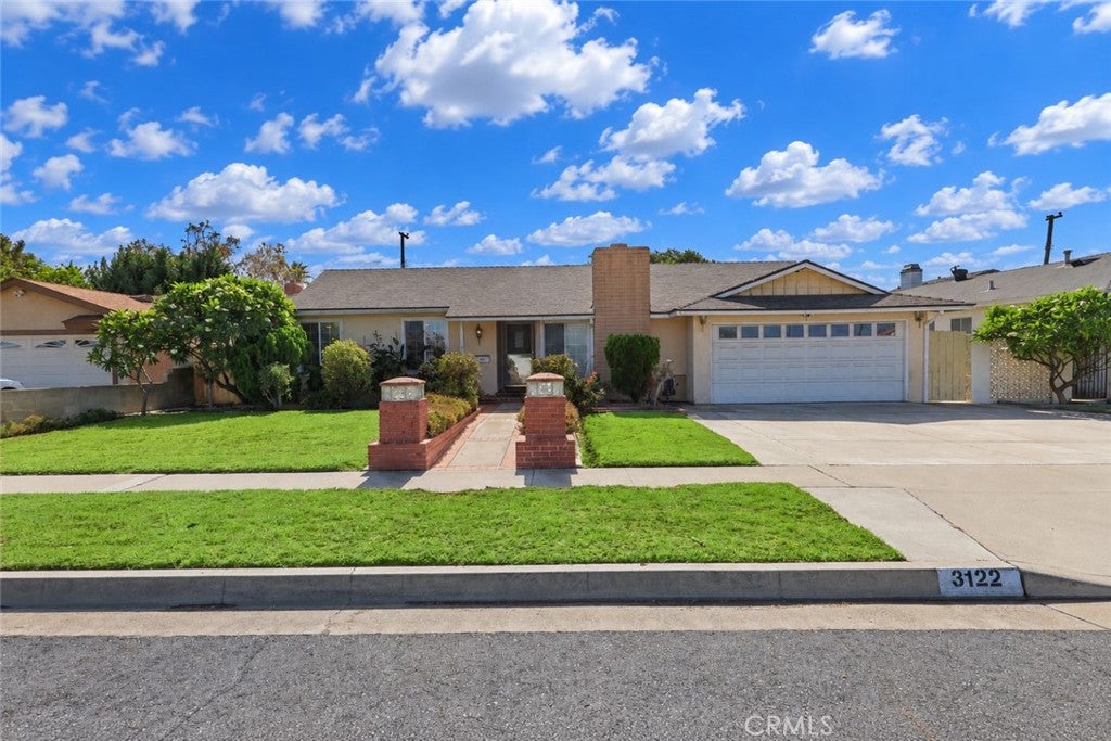 3122 W Glen Holly Drive