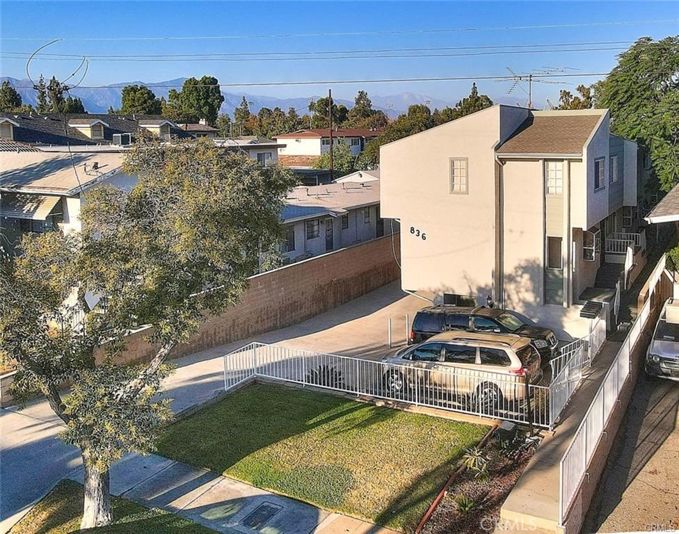 836 S Sierra Vista Avenue