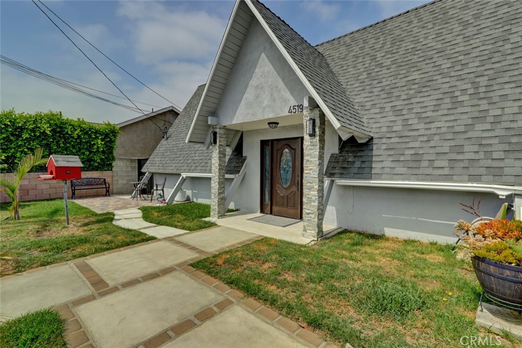 Stylishly Remodeled 3-Bedroom Home in Baldwin Park!
Step into this beautifully remodeled 3-bedroom, 2-bathroom home located in the vibrant heart of Baldwin Park. This move-in-ready gem features a brand-new kitchen with sleek modern cabinetry and elegant quartz countertops—perfect for home chefs and entertainers alike. Major upgrades include new copper plumbing, an upgraded electrical panel, a brand-new sewer line, and central air and heat for year-round comfort and peace of mind.
The home is outfitted with stylish, low-maintenance tile flooring throughout, delivering a clean and contemporary feel. Outside, enjoy a spacious backyard with plenty of room to build an ADU, plus a Tuff Shed and covered patio—ideal for storage, entertaining, or expanding your outdoor living space.
Don’t miss this opportunity to own a turnkey home in one of Baldwin Park’s most desirable neighborhoods!