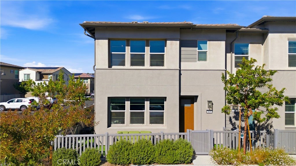 165 Sunstone Place