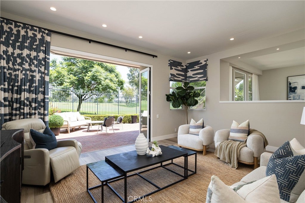 50 Ocean Vista