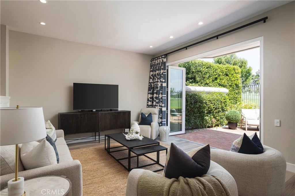 50 Ocean Vista