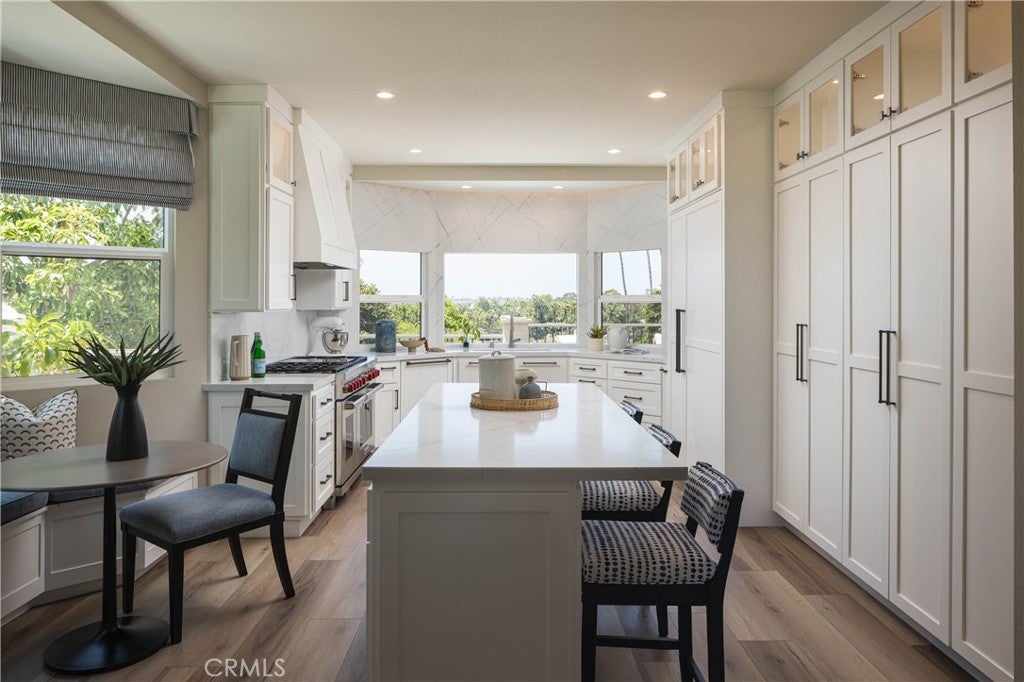 50 Ocean Vista VIS