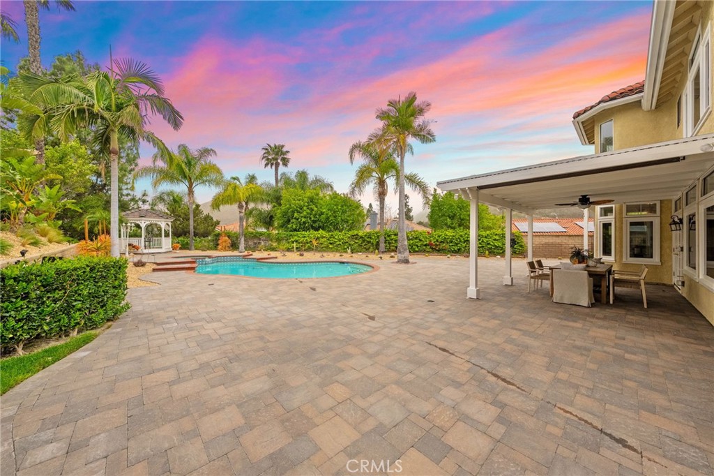24240 Avenida De Marcia