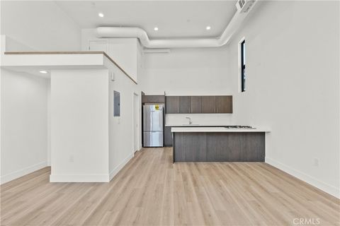 Photo of 5617 Klump Avenue, North Hollywood, CA 91601 (MLS # SR25163877) Photo of 5617 Klump Avenue, North Hollywood, CA 91601 (MLS # SR25163877)