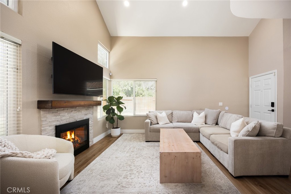 3043 Oaktrail