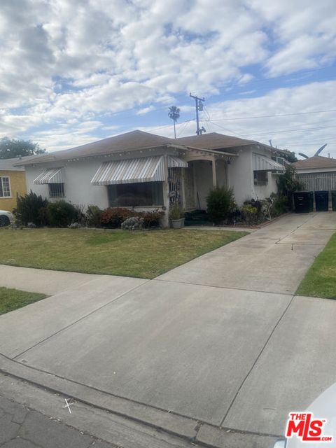 Photo of 1223 E 124th Street, Los Angeles, CA 90059 (MLS # 26829775)