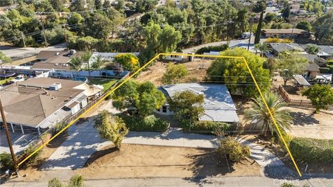 Photo of 33467 Washington Dr Dr, Yucaipa, CA 92399 (MLS # PW25247796) Photo of 33467 Washington Dr Dr, Yucaipa, CA 92399 (MLS # PW25247796)