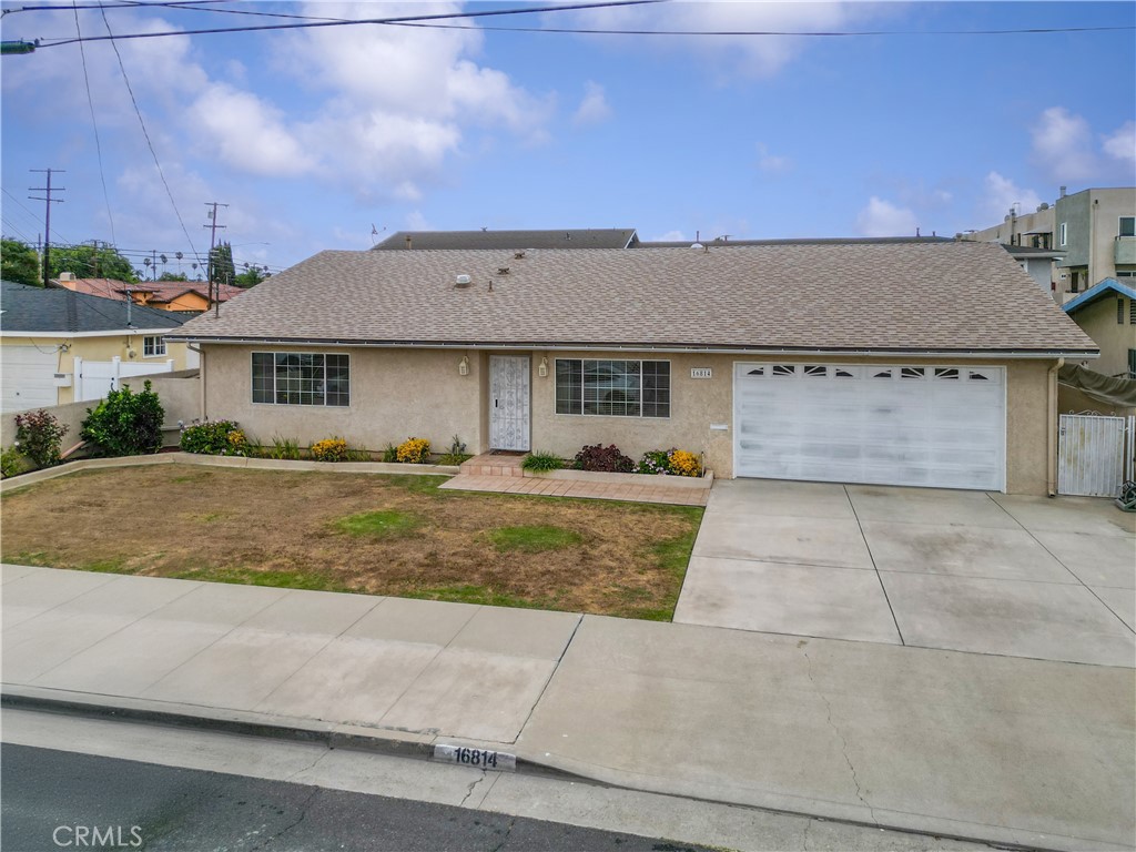 Welcome to the opportunity to purchase this lovely Single-Family Residence in the desirable Central Gardena Area. Consists of 4 bedrooms, and 2 full bathrooms, one of them a Master suite with his and her closets and Master bathroom. The properly is very well kept up but lightly outdated...can you say: Blank Canvas? Attached 2 car garage, Front yard with automatic Sprinklers, inside you have tiled floors along with some Parlay wood Flooring, granite countertops in kitchen, solid hardwood cabinets, formal living room, Den, Dinning Area, laundry hookups in garage and ample storage in such garage. pictures don't to Justice ad to seeing it in person. So... Welcome to your Potential Future Home.