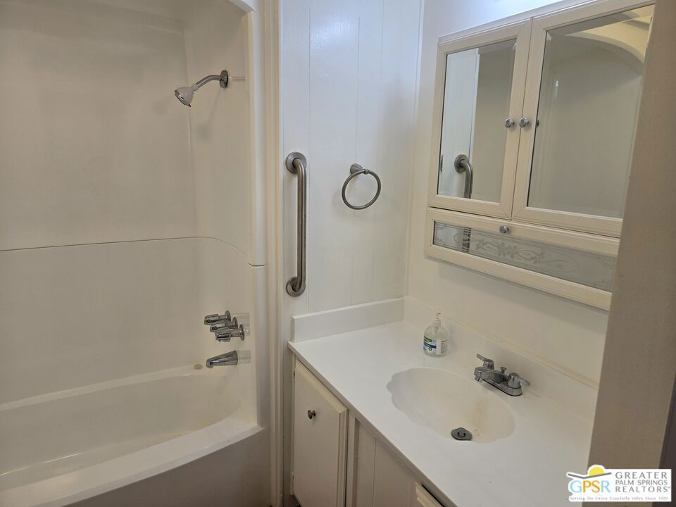 Desert Crest Country Club - Manufactured In Park