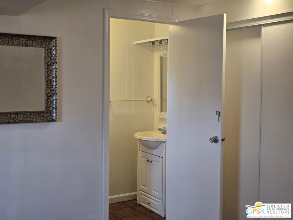 Desert Crest Country Club - Manufactured In Park