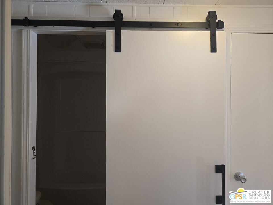 Desert Crest Country Club - Manufactured In Park