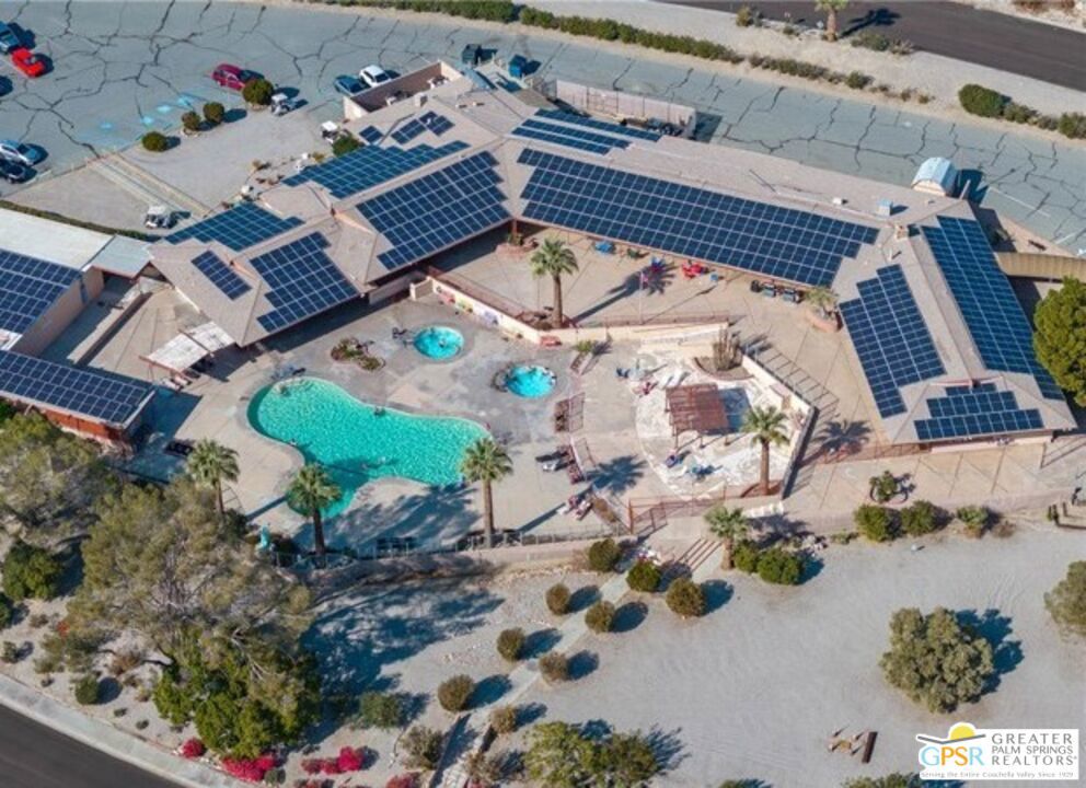 Desert Crest Country Club - Manufactured In Park