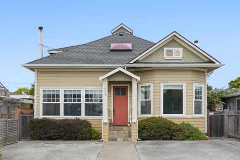 Photo of 575 Myrtle Street, Half Moon Bay, CA 94019 (MLS # ML82055466)