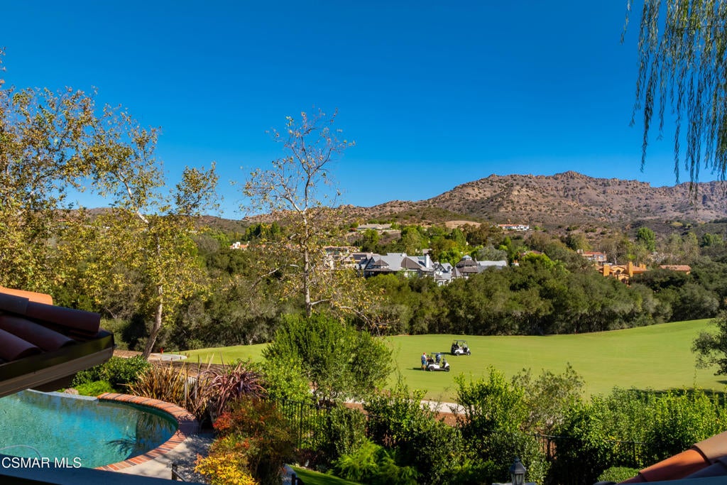 5037 Lakeview Canyon Road