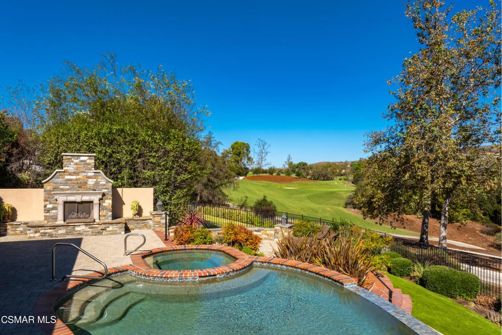 5037 Lakeview Canyon Road