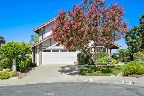 1213 Calle Vistaso San Dimas CA 91773
