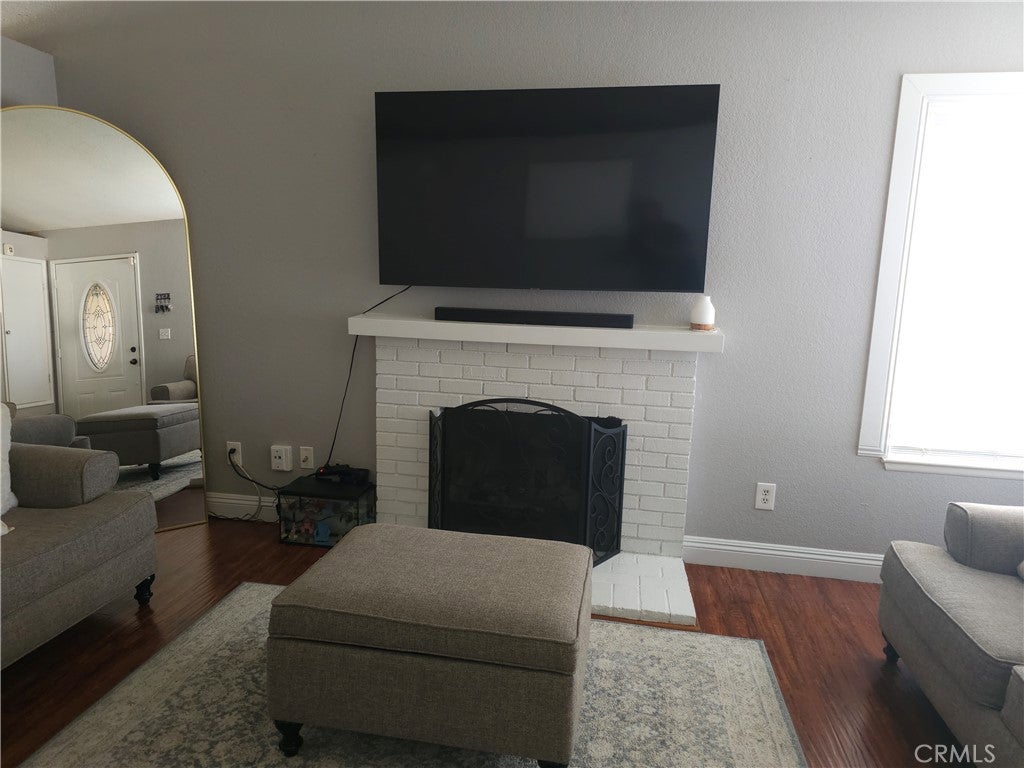 750 W Mariposa Drive