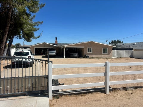 Photo of 17090 Seaforth Street, Hesperia, CA 92345 (MLS # PW26132583)