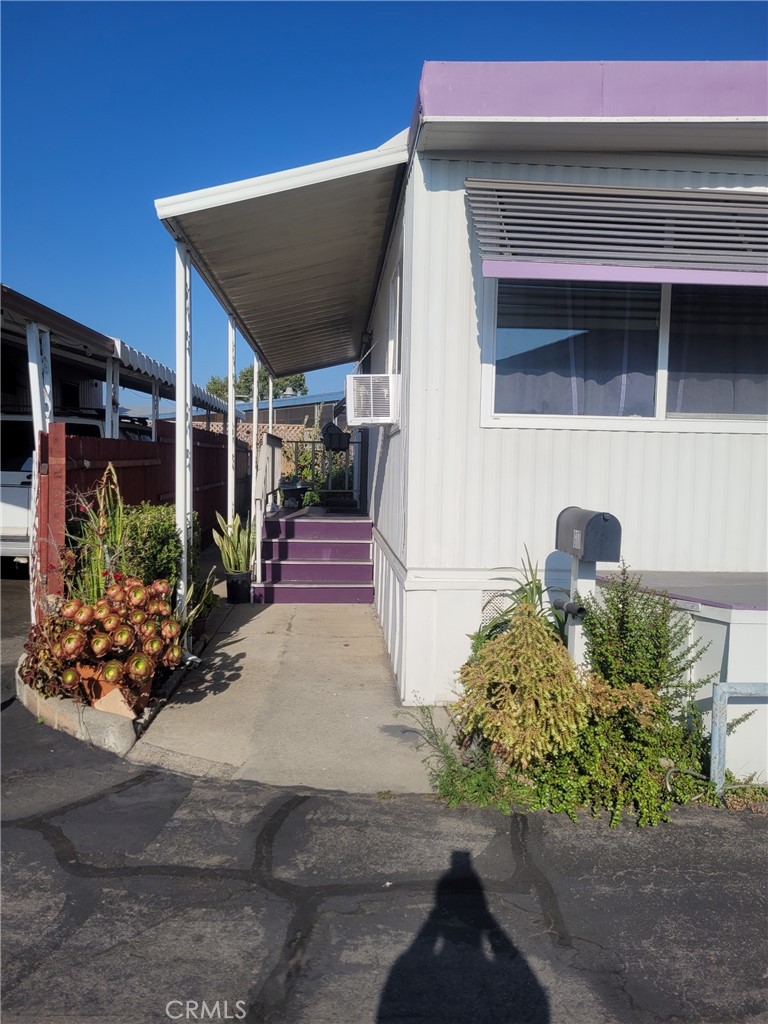 1380 N Citrus Avenue G17