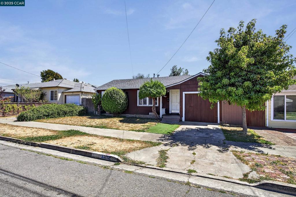 3412 Humphrey Ave