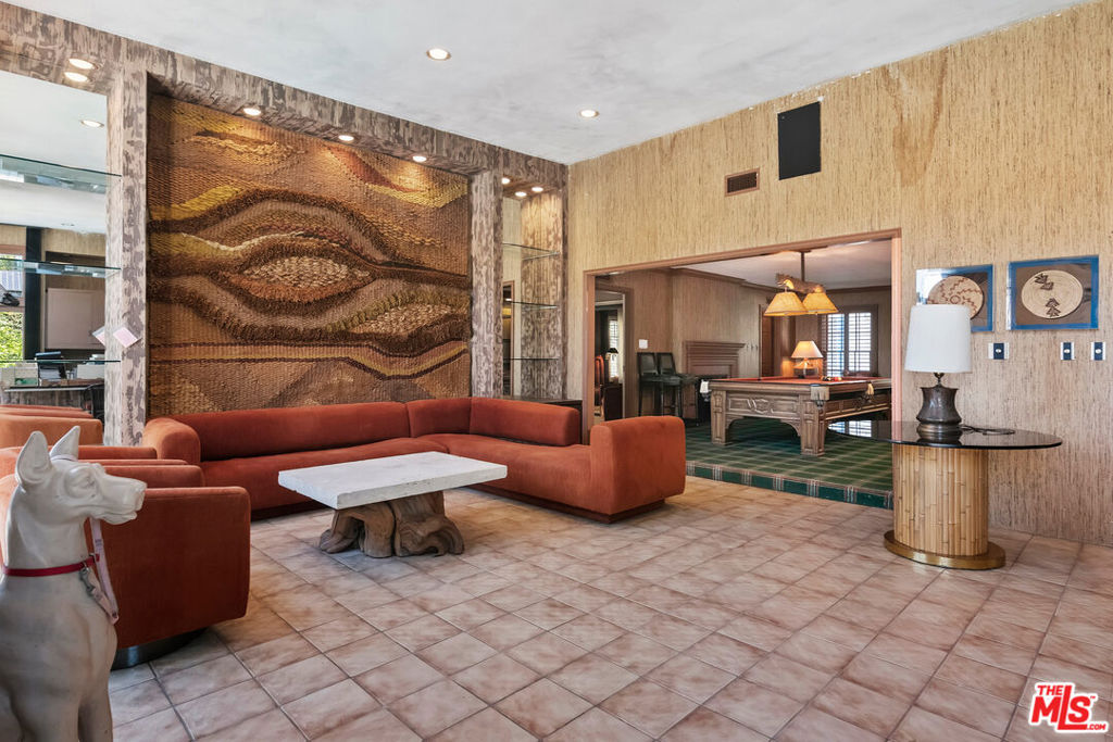 4740 Placidia Avenue