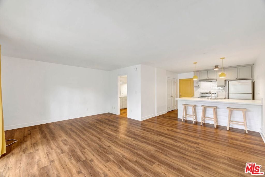 10982 Roebling Avenue 302