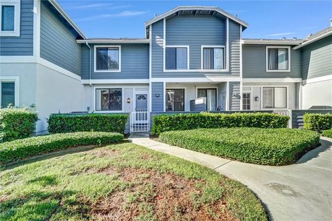 243 Huntington Irvine CA 92620