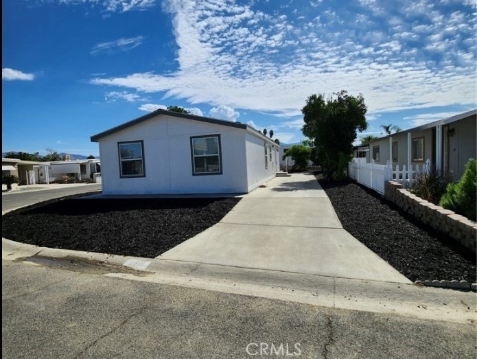 250 San Carlos