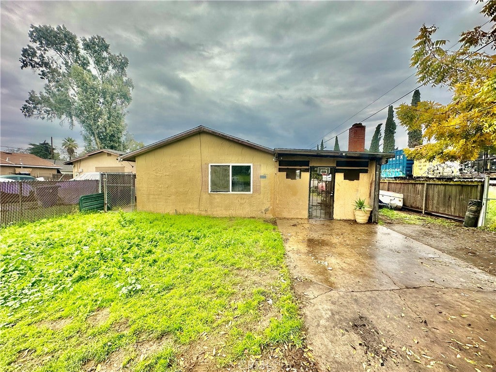 304 N Channing