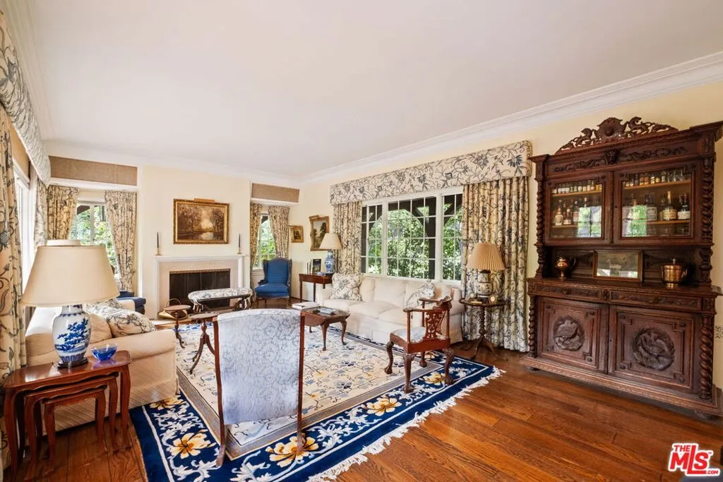 Los Angeles, California 90049, United States, 5 Bedrooms Bedrooms, ,7 BathroomsBathrooms,Residential,Active,248532