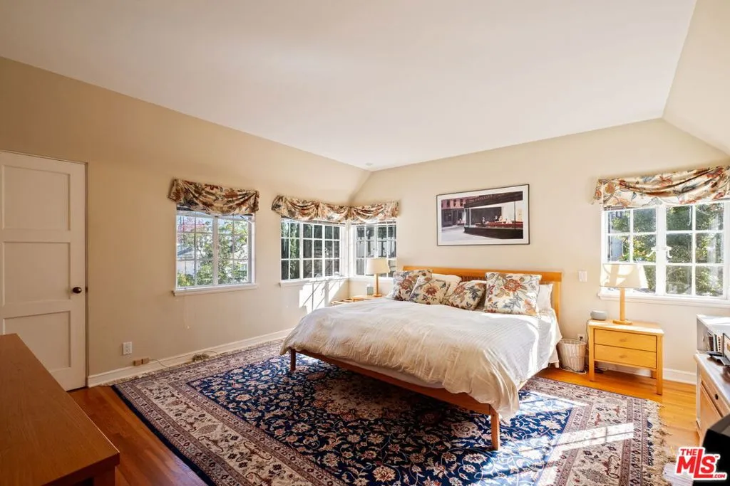 Los Angeles, California 90049, United States, 5 Bedrooms Bedrooms, ,7 BathroomsBathrooms,Residential,Active,248532