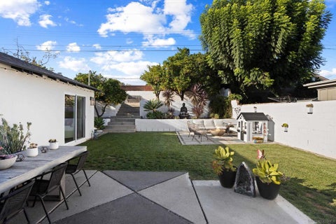 Tiny photo for 6037 Loma Vista Rd RD, Ventura, CA 93003 (MLS # 260024175SD)