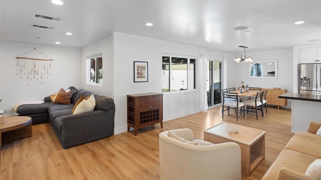 6037 Loma Vista Rd
