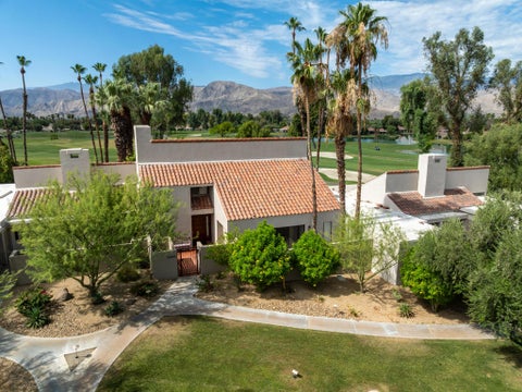 Photo of 34945 Mission Hills Drive, Rancho Mirage, CA 92270 (MLS # 219149291DA)