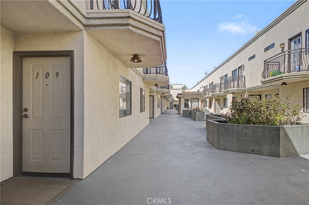 10894 Olinda Street 109