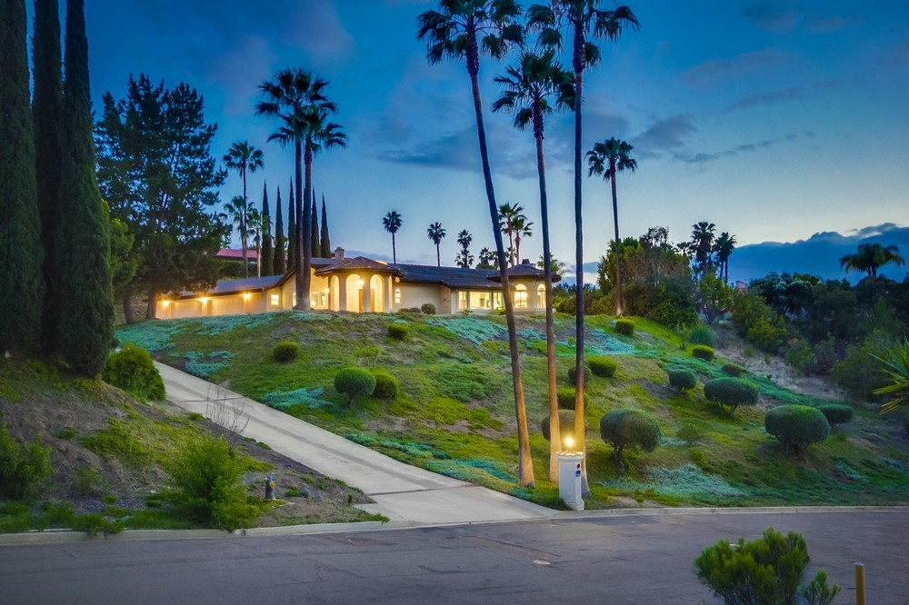 Beautiful, spacious home w/peaceful surroundings & stunning views in custom North Poway neighborhood. This 4BD, 3.5BA home features a 4-car garage, 1-acre lot & unique architectural elements. Formal living & dining rooms w/FP. Wonderful natural light throughout. Master retreat w/FP & private garden. Open circular floor plan perfect for entertaining. Large rooms. Tuscan inspired inner courtyard is accessible from many rooms. Excellent storage. Great location near dining, shopping & more. PUSD schools. Neighborhoods: LOMAS VERDES Equipment: Garage Door Opener, Range/Oven, Shed(s), Vacuum/Central Other Fees: 0 Sewer: Sewer Connected