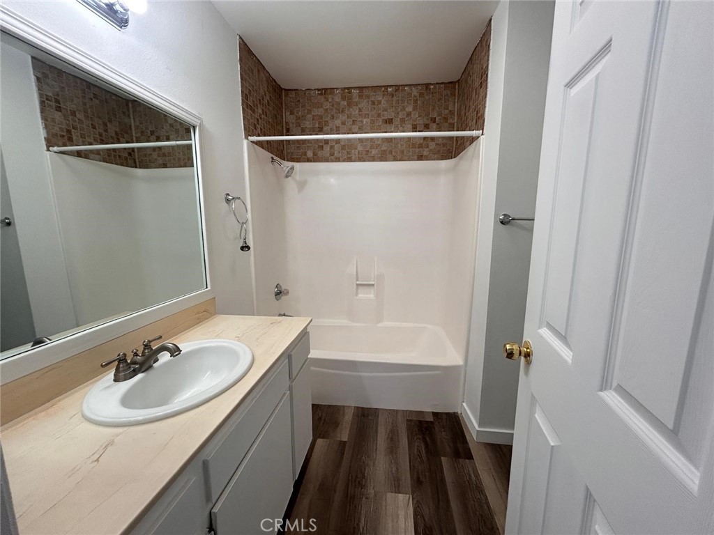 SM Southeast(930) - Residential