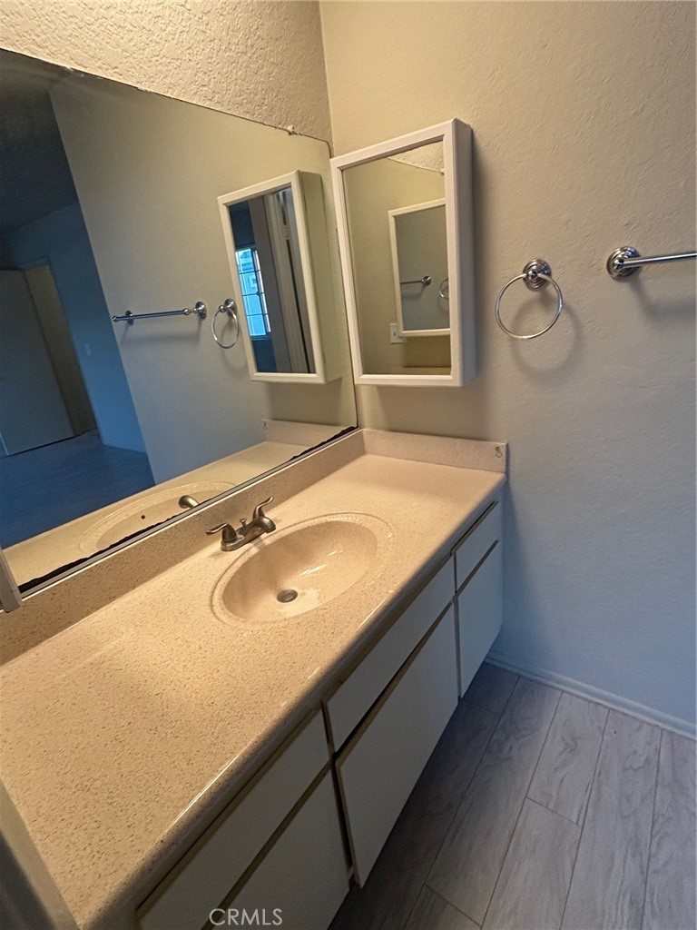 Huntington West (HWST) - Residential Lease