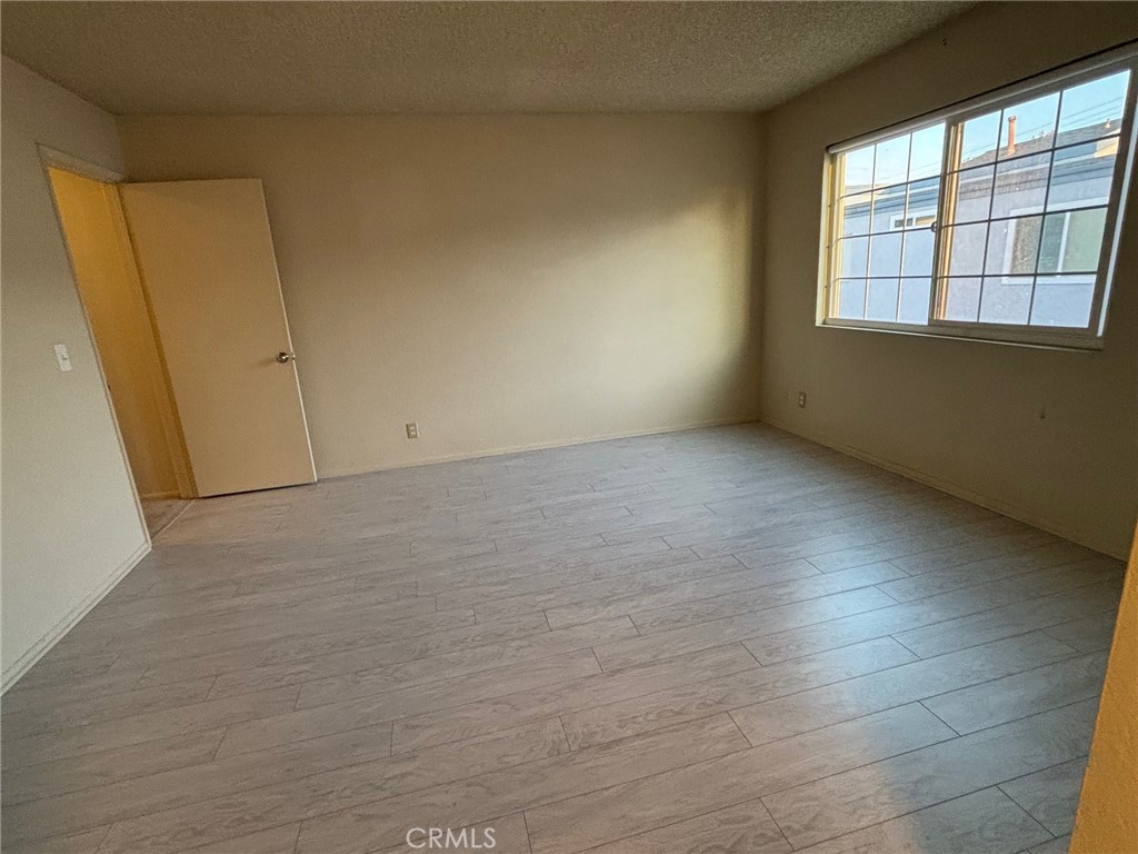 Huntington West (HWST) - Residential Lease