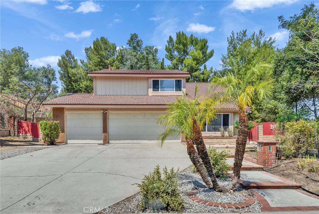 LOCATION, LOCATION, LOCATION!!! This beautiful two-story home is nestled in a quiet corner lot in a prime South Diamond Bar neighborhood, located within the award-winning Walnut Valley Unified School District. It's just a few minutes’ driving distance from top-ranked Quail Summit Elementary School and the nationally recognized, Chaparral Middle School. Diamond Bar High School also ranks among the top high schools in the region. Upon entering, you’ll be greeted by soaring vaulted ceilings that create an open and inviting atmosphere. With 2,344 sq. ft. of living space on a generous 9,660 sq. ft. lot, this home offers a highly functional layout featuring: 4 spacious bedrooms, 2 full bathrooms, a downstairs powder room, and a 3-car garage. The bright living room, complete with a formal dining area and cozy fireplace with the family room and adjacent kitchen. The comfortable family room offers a warm and welcoming space for relaxation, while the kitchen features granite countertops—perfect for cooking and entertaining.
Recent Upgrades Include:
• Brand new luxury vinyl plank (LVP) flooring installed throughout the entire home.
• Freshly painted interior.
• Remodeled kitchen with new gas range, new range hood, and new dishwasher.
The Huge backyard offers a peaceful retreat with plenty of space for outdoor enjoyment. This home’s location is incredibly convenient, offering easy access to shopping centers, restaurants, the Metrolink station, and the 60/57 freeways. It’s a perfect home for families, with access to top-rated schools in a vibrant, well-established community. Rent includes garden maintenance services. Don’t miss this opportunity to live in a fantastic neighborhood with exceptional schools and amenities!