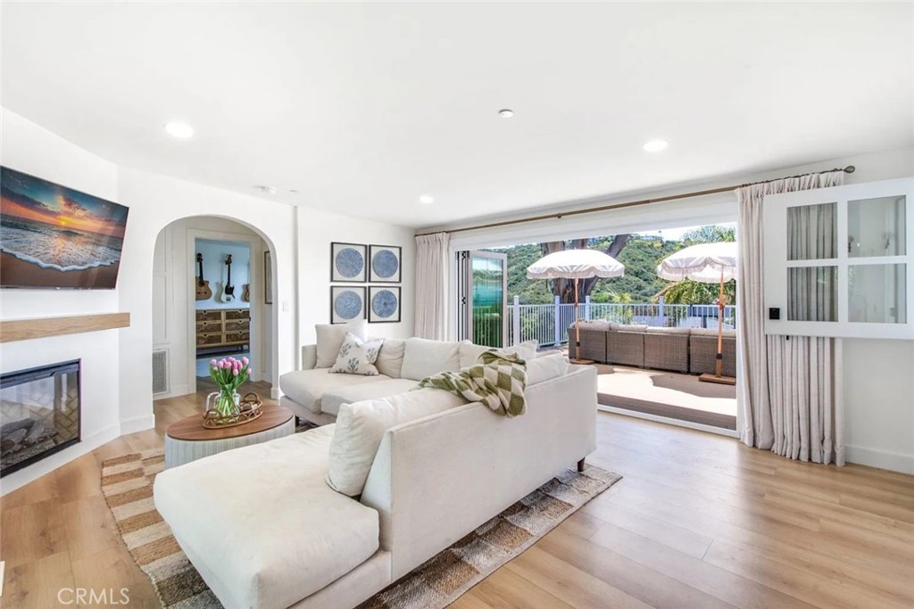 1445 Bluebird Canyon