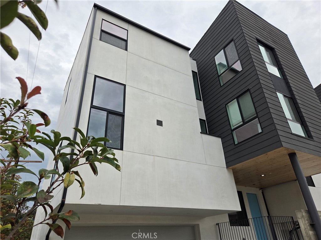 5271 Eagle Dale AVE, Los Angeles CA 90041