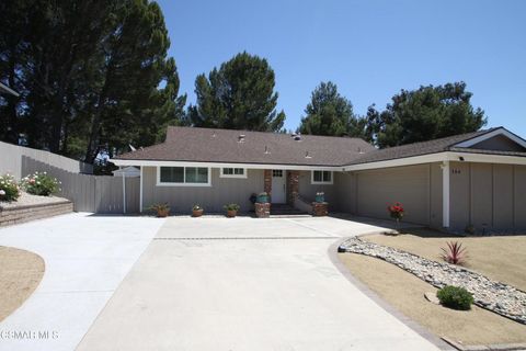 Photo of 364 Longwood Court, Newbury Park, CA 91320 (MLS # 226002254)