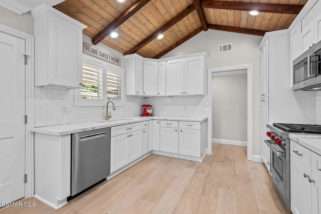 364 Longwood Court