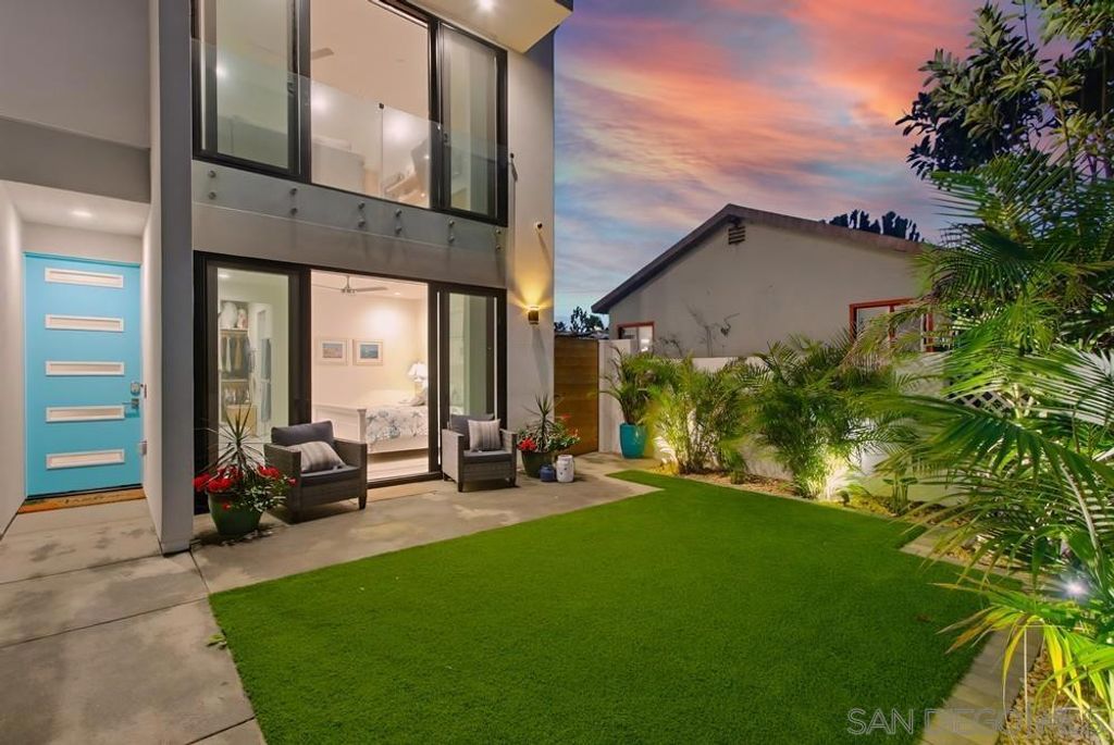 Photo of 119 Date Ave Ave, Imperial Beach, CA 91932 (MLS # 250044842SD)