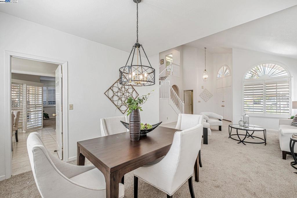 DISCOVERY BAY COUNTRY CLUB - Residential