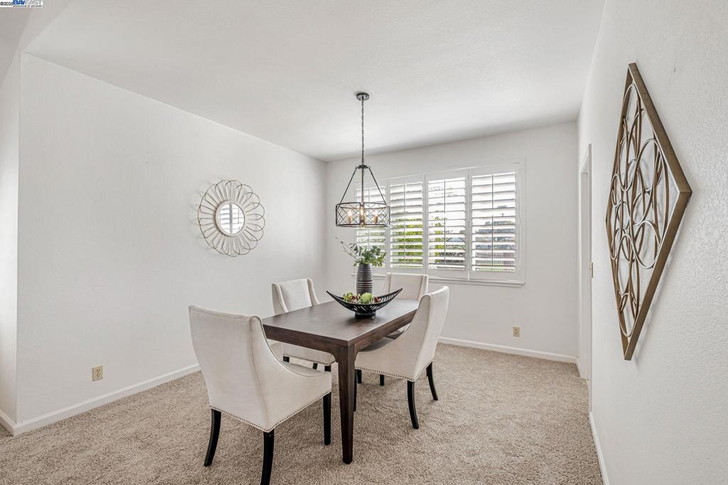 DISCOVERY BAY COUNTRY CLUB - Residential